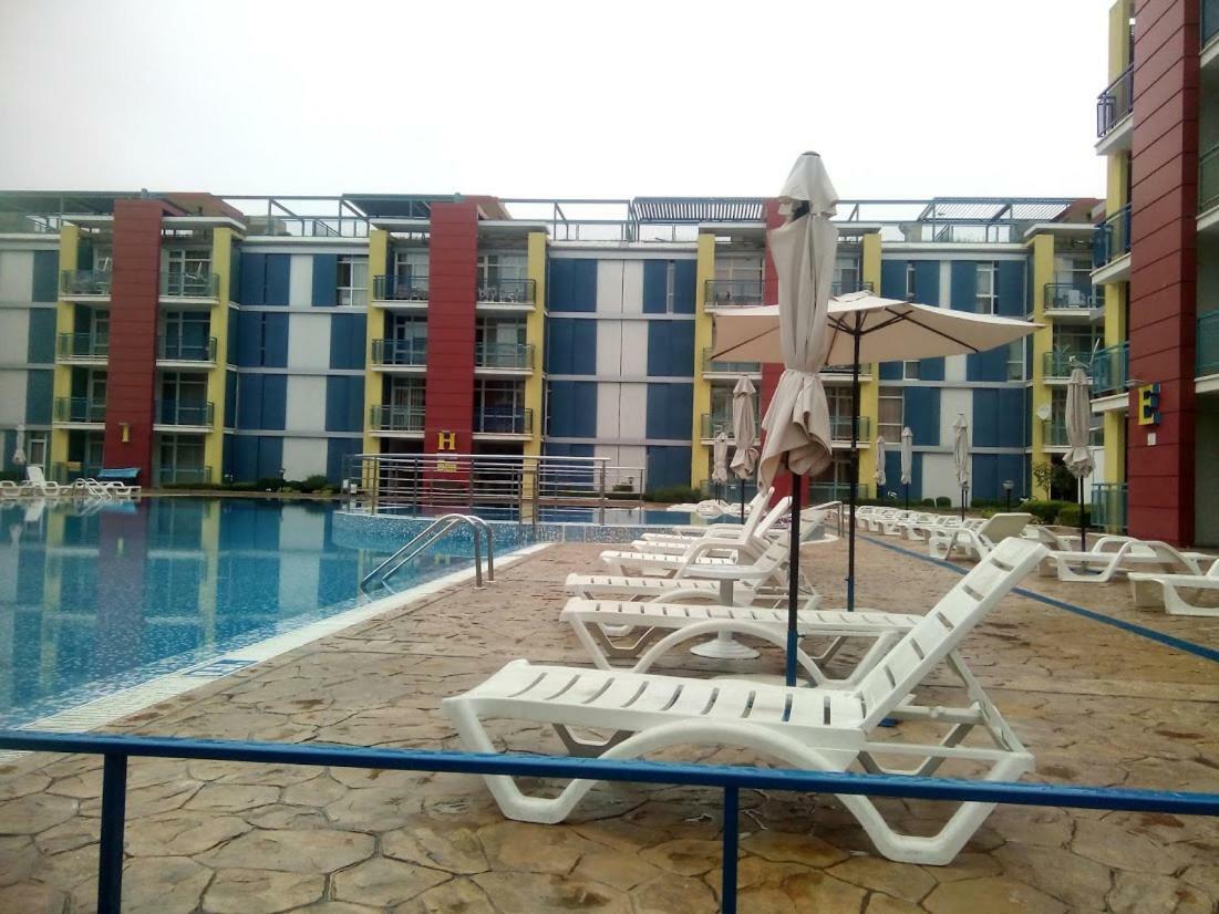 Elit 4 Apartments ساني بيتش المظهر الخارجي الصورة